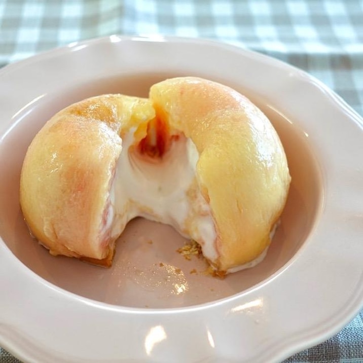 たった10分で完成!awaはちみつ桃ケーキ